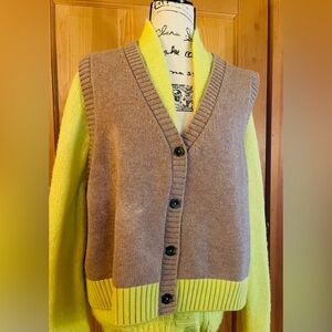 Boden NWT 100% Wool Button-Up Color-block Cardigan V-Neck Vest